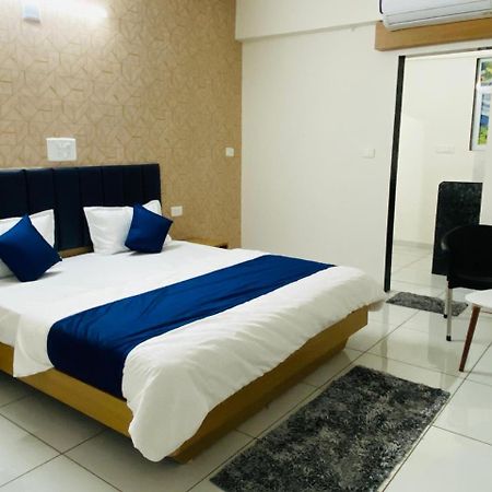 Hotel Balaji Villa Vadodara Buitenkant foto