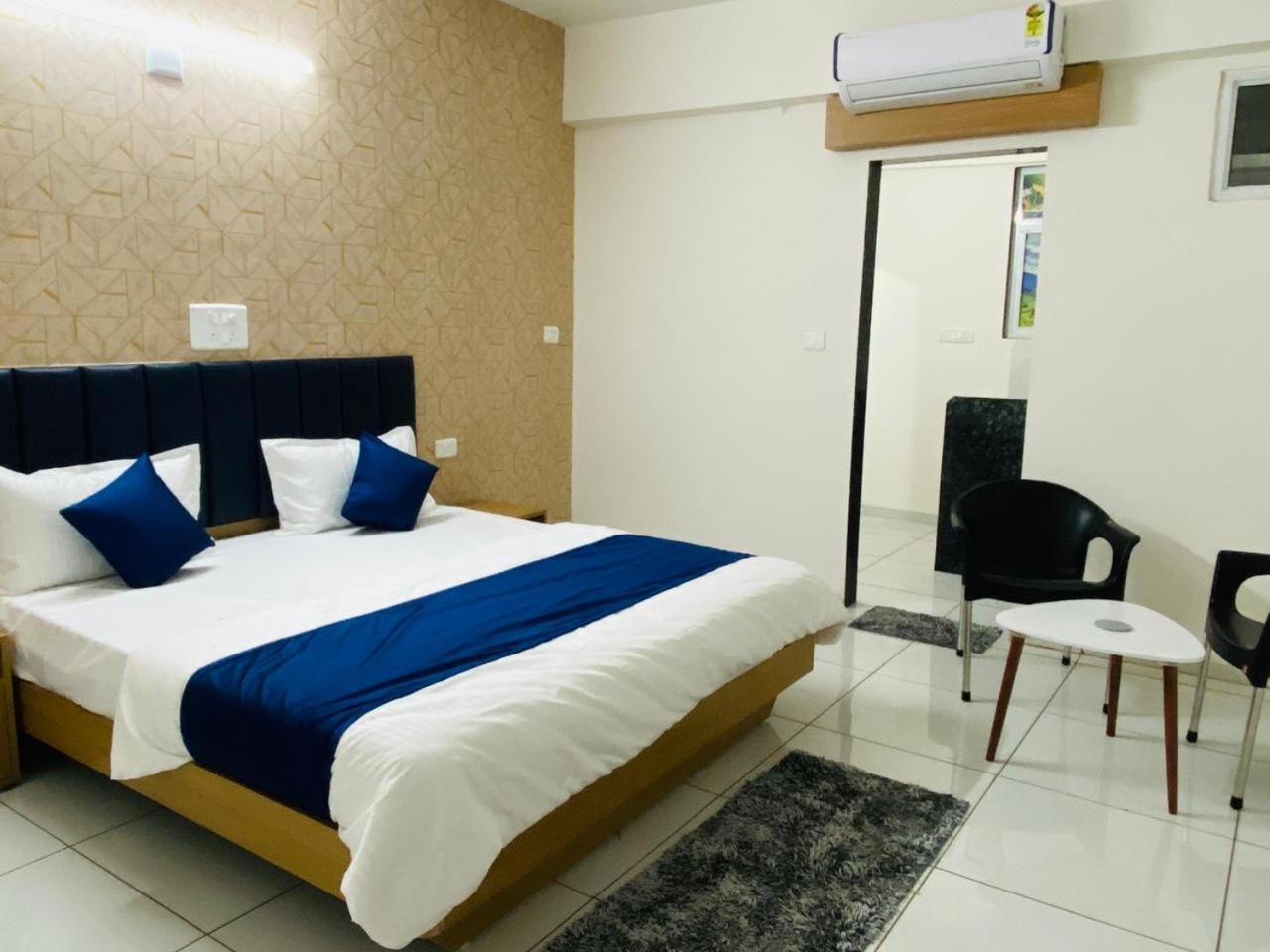 Hotel Balaji Villa Vadodara Buitenkant foto